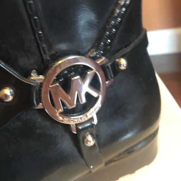 Michael Kors rain boot size 6 - Picture 4 of 5